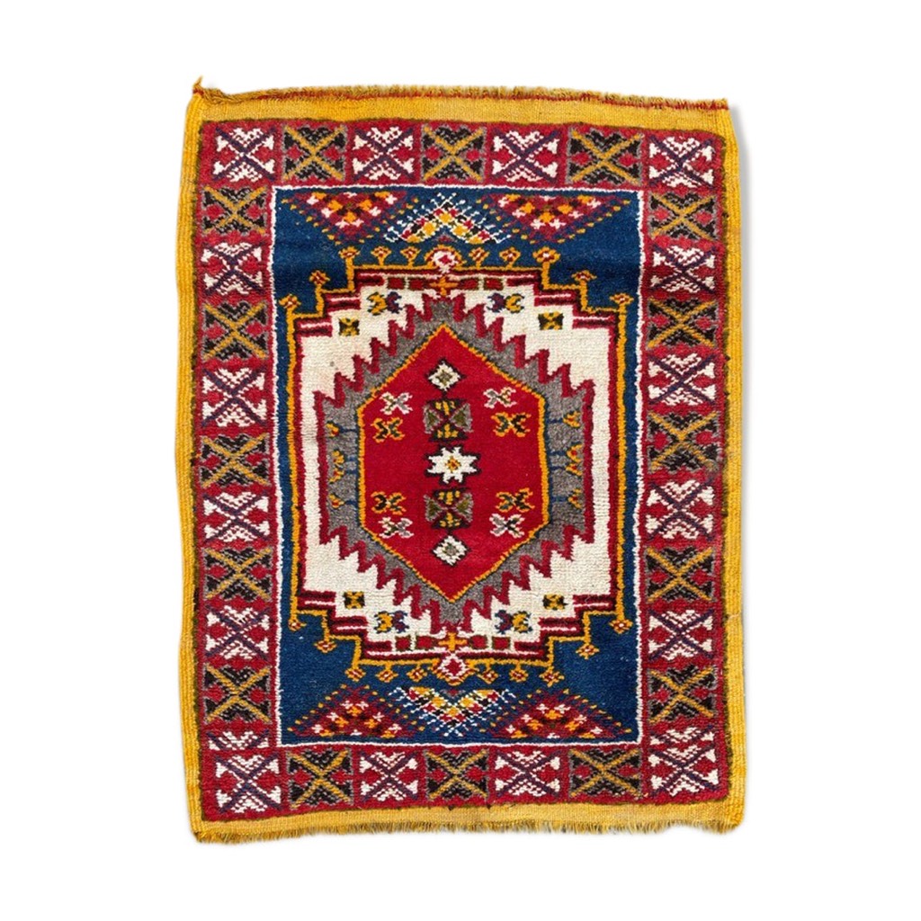 starožitný marocký koberec